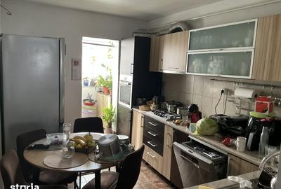 Apartament cu 3 camere decomandat în Dacia - 5
