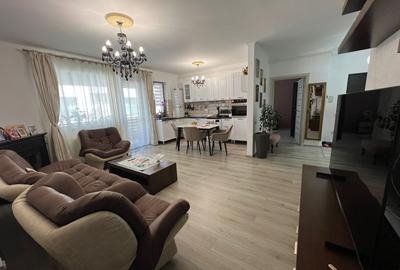 Apartament cu 3 camere semidecomandat, mobilat în Florești - 2