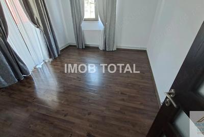 Spațiu comercial, de 190 mp, în Central