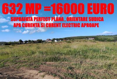 Teren intravilan de 632 mp, în Bucium