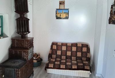 Casă cu 2 camere cu Teren 2700 Mp în Săceni - 5