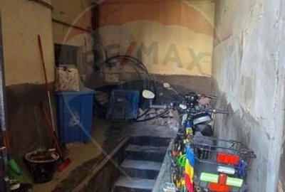 Apartament cu 3 camere decomandat în Armeneasca - 3