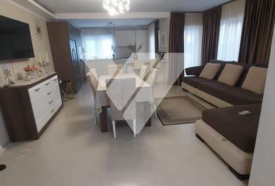 Casă cu 4 camere cu Teren 400 Mp în Central - 1