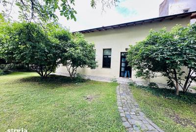 Casă cu 4 camere cu Teren 700 Mp în Central - 3