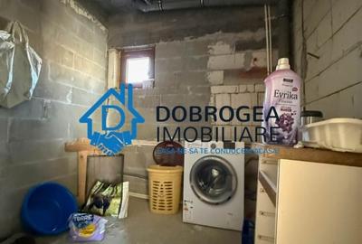 Casă individuală cu 4 camere cu Canalizare în Central - 18