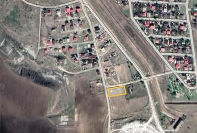 Teren de 2000 mp, în Valu lui Traian - 5