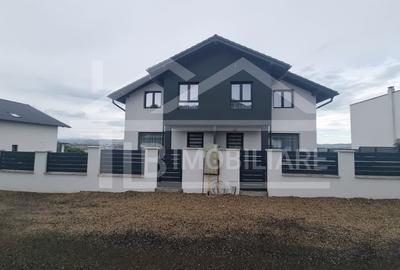 Duplex cu 4 camere cu Canalizare în Remetea - 1