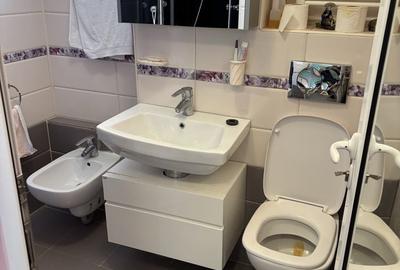 Apartament cu 2 camere nedecomandat în Central