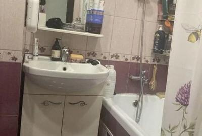 Apartament cu 2 camere decomandat în Rahova