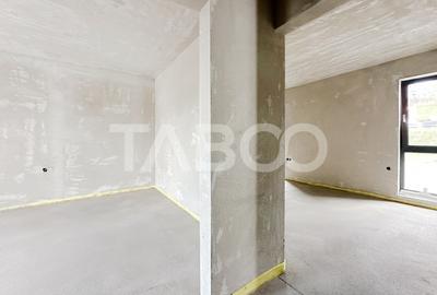 Duplex cu 4 camere cu Canalizare în Florești - 3