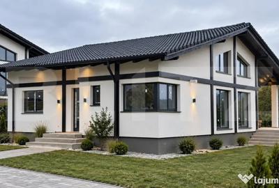 Casă cu 4 camere cu Teren 700 Mp în Livezeni