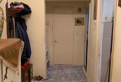 Apartament cu 2 camere decomandat în Km 4 - 2