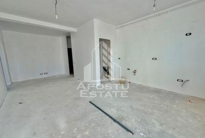Apartament cu 2 camere semidecomandat în Giroc
