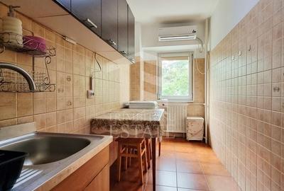 Garsonieră decomandată în Nerva Traian