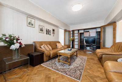 Apartament cu 3 camere semidecomandat în P-ța Victoriei - 3