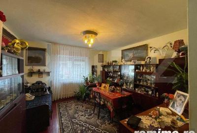 Casă cu 8 camere cu Teren 260 Mp în Central - 1