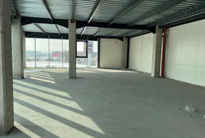 Spațiu comercial, de 550 mp, în Nord - 3