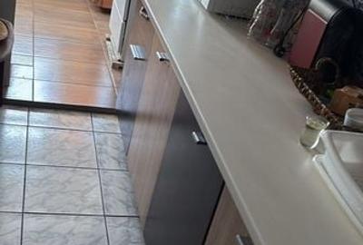 Apartament cu 3 camere decomandat în Găvana