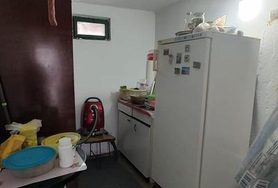 Casă cu 3 camere decomandat cu Teren 640 Mp în Decebal - 5