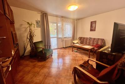 Apartament cu 2 camere decomandat în Berceni