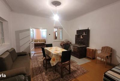 Casă cu 3 camere în Lipău