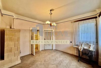 Apartament cu 2 camere decomandat în Poștei - Bucov - 1