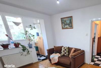 Apartament cu 2 camere semidecomandat în Central