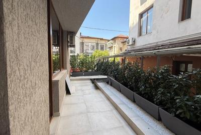 Apartament cu 3 camere semidecomandat, mobilat în Aviatorilor - 10