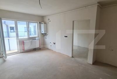 Apartament cu 2 camere semidecomandat în Florești