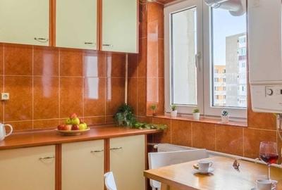 Apartament cu 2 camere semidecomandat în Rahova