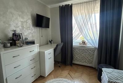 Apartament cu 3 camere semidecomandat în Central - 5