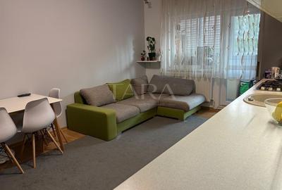 Apartament cu 3 camere semidecomandat, mobilat în Mărăști