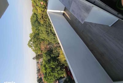 Apartament cu 2 camere decomandat în Eroii Revoluției