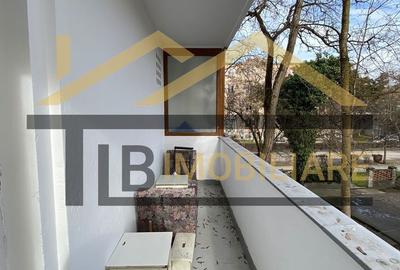 Apartament cu 3 camere semidecomandat în Central - 3