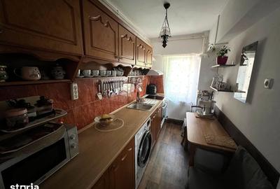 Apartament cu 2 camere decomandat în Micro 16 - 6