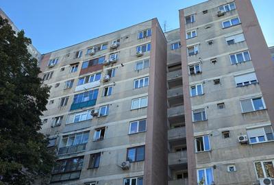 Apartament cu 3 camere semidecomandat în Drumul Taberei
