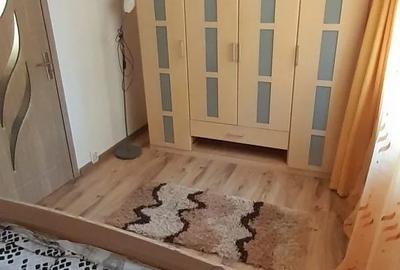 Apartament cu 2 camere decomandat în Complex Studențesc