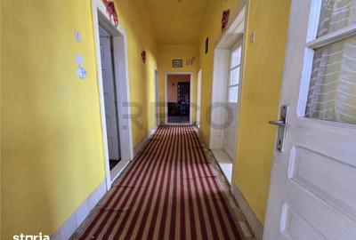 Casă cu 3 camere cu Teren 227 Mp în Central - 8