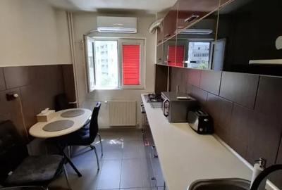 Apartament cu 2 camere decomandat în Dristor