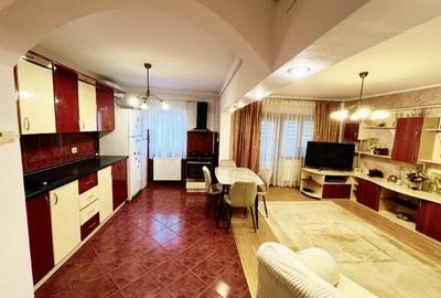 Apartament cu 4 camere decomandat în Central - 1