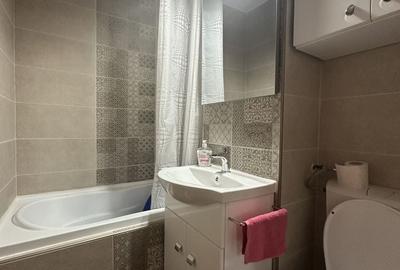 Apartament cu 2 camere decomandat în Vest