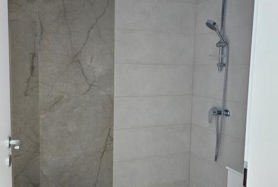 Apartament cu 3 camere semidecomandat în Exterior Est - 2