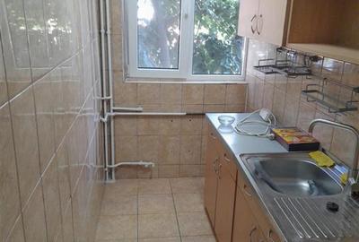 Apartament cu 3 camere semidecomandat în Dacia - 11