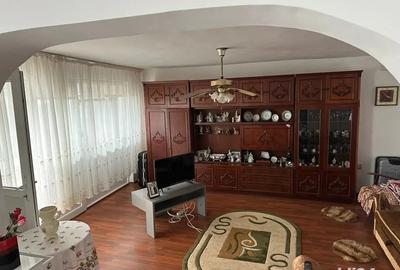Casă cu 3 camere cu Teren 1300 Mp în Pecineaga - 10