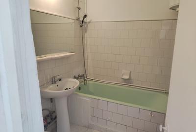 Apartament cu 2 camere decomandat în Kiseleff