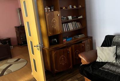 Casă cu 4 camere în Central - 6