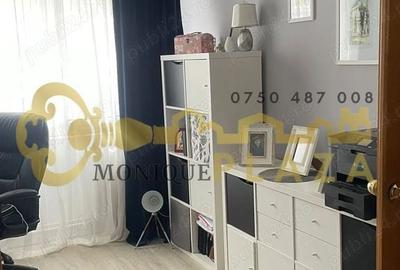 Apartament cu 4 camere decomandat în Central - 3