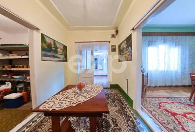Casă cu 4 camere cu Teren 95 Mp în Central