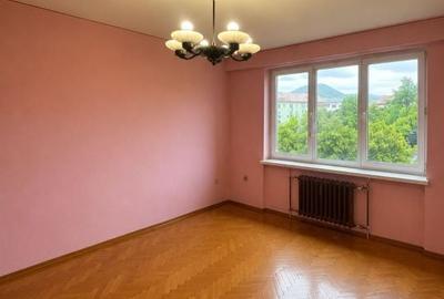 Apartament cu 2 camere decomandat în Republicii - 6
