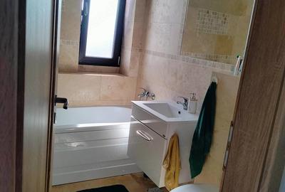 Apartament cu 2 camere semidecomandat în Cug - 1